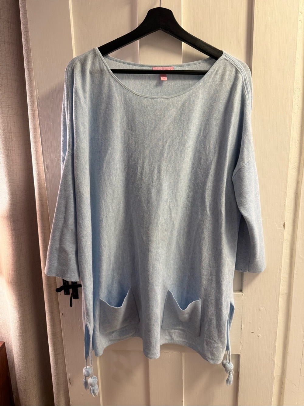 Lilly Pulitzer Light Blue Scoop Neck Knit Sweater with Front Pockets